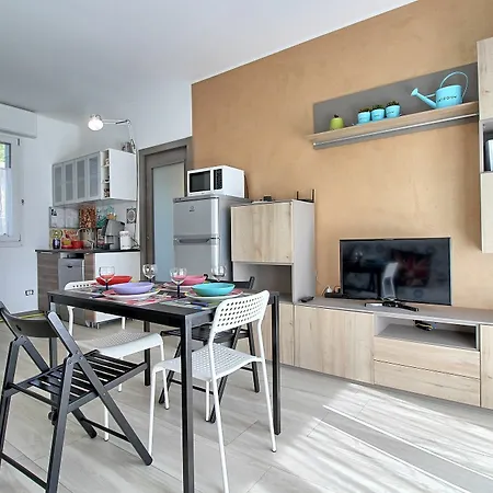 Apartment Zazzi House *